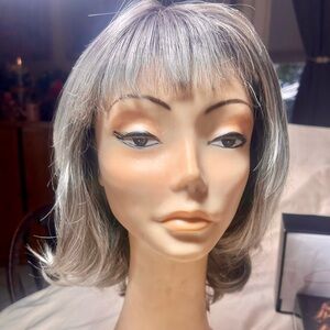 JAclyn Smith “Style” wig